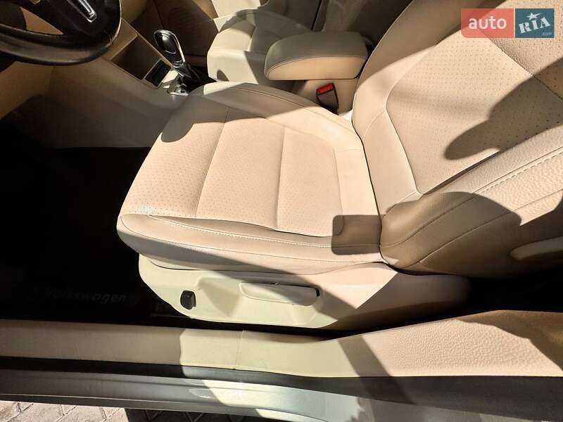 Внедорожник / Кроссовер Volkswagen Tiguan 2015 в Одессе фото 5 Внедорожник / Кроссовер Volkswagen Tiguan 2015 в Одессе