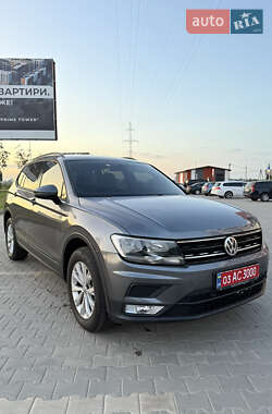 Внедорожник / Кроссовер Volkswagen Tiguan 2020 в Луцке