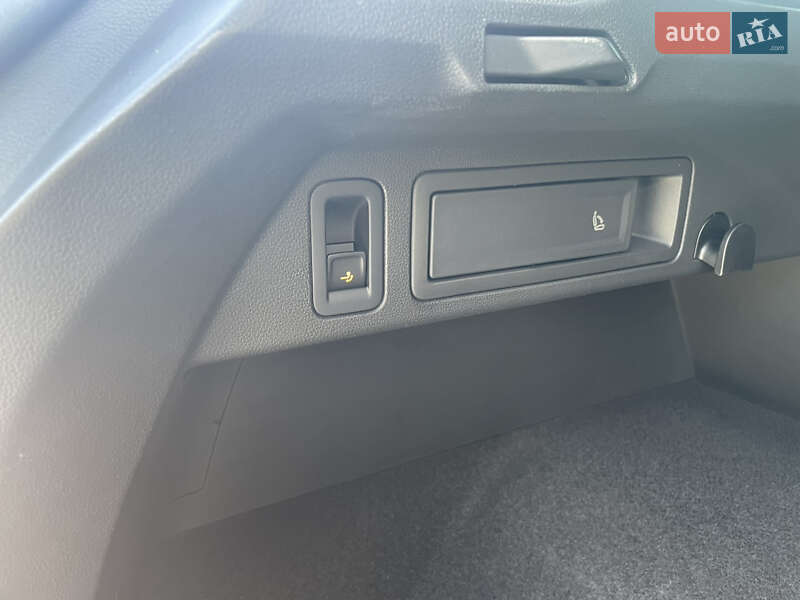 Внедорожник / Кроссовер Volkswagen Tiguan 2019 в Шепетовке фото 28 Внедорожник / Кроссовер Volkswagen Tiguan 2019 в Шепетовке