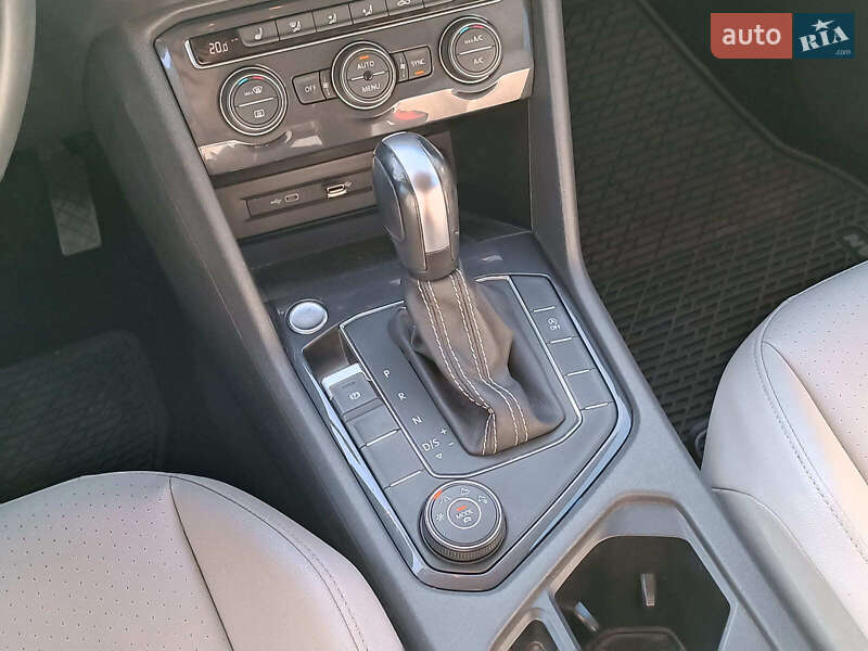 Внедорожник / Кроссовер Volkswagen Tiguan 2021 в Харькове фото 20 Внедорожник / Кроссовер Volkswagen Tiguan 2021 в Харькове