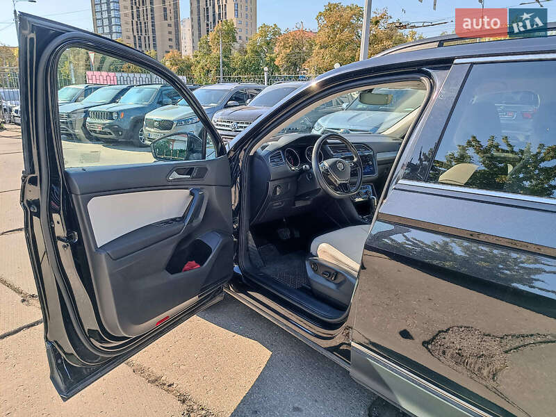 Внедорожник / Кроссовер Volkswagen Tiguan 2021 в Харькове фото 22 Внедорожник / Кроссовер Volkswagen Tiguan 2021 в Харькове