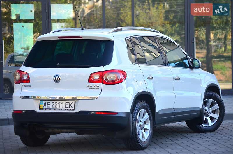Внедорожник / Кроссовер Volkswagen Tiguan 2010 в Днепре фото 3 Внедорожник / Кроссовер Volkswagen Tiguan 2010 в Днепре