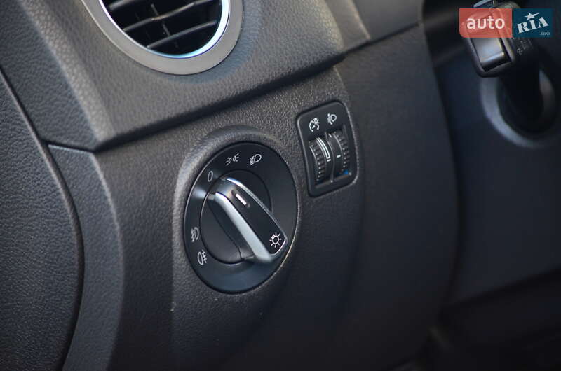 Внедорожник / Кроссовер Volkswagen Tiguan 2010 в Днепре фото 27 Внедорожник / Кроссовер Volkswagen Tiguan 2010 в Днепре