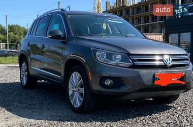 Позашляховик / Кросовер Volkswagen Tiguan 2014 в Пустомитах