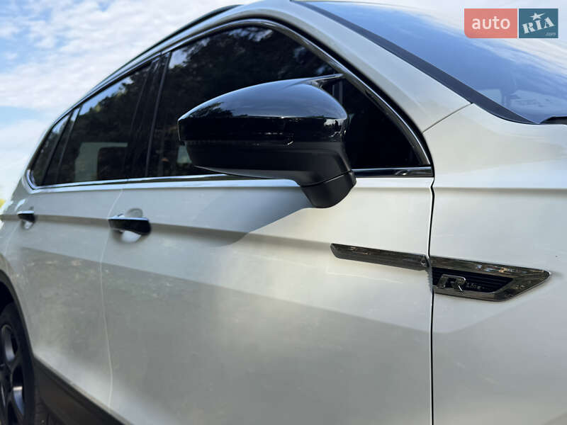 Внедорожник / Кроссовер Volkswagen Tiguan 2018 в Полтаве