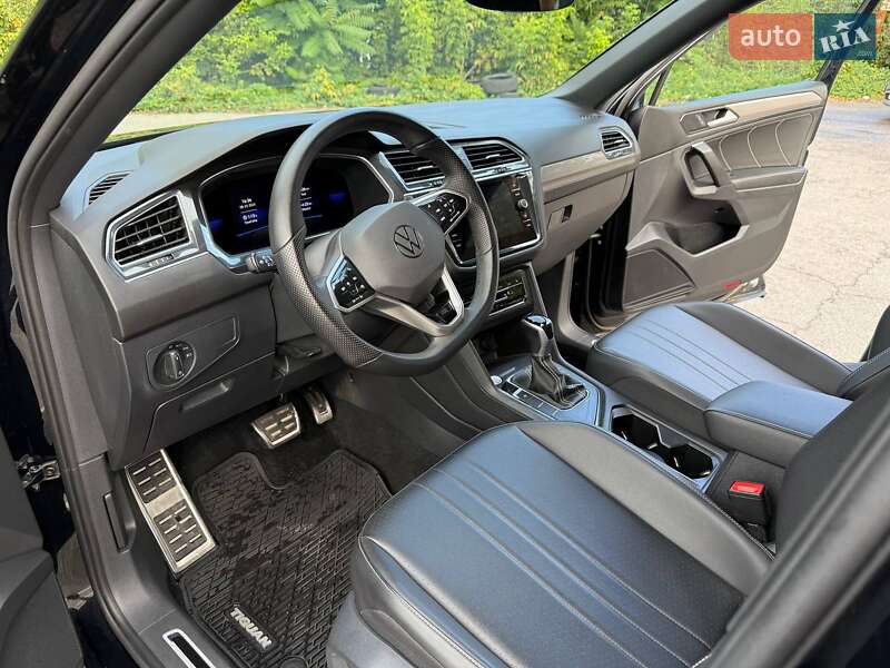 Внедорожник / Кроссовер Volkswagen Tiguan 2021 в Днепре фото 5 Внедорожник / Кроссовер Volkswagen Tiguan 2021 в Днепре