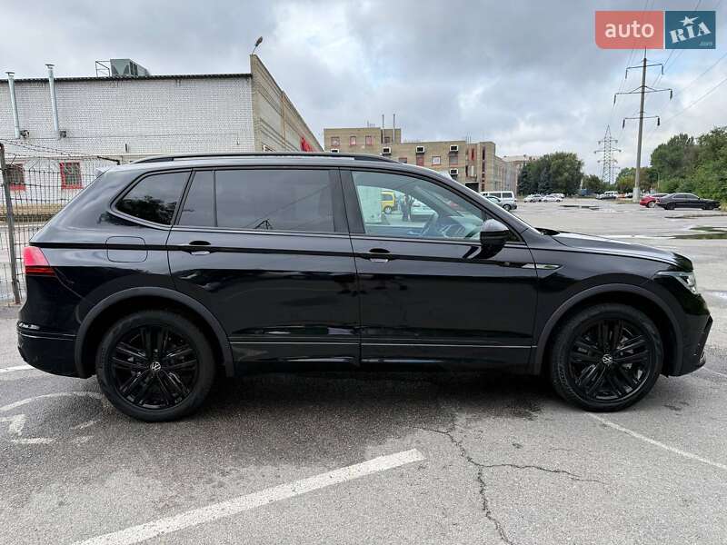 Внедорожник / Кроссовер Volkswagen Tiguan 2021 в Днепре фото 20 Внедорожник / Кроссовер Volkswagen Tiguan 2021 в Днепре