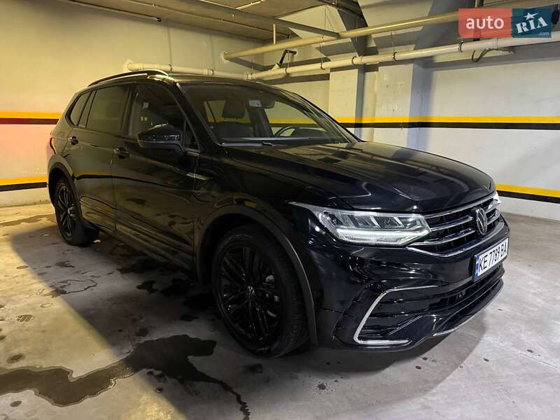 Внедорожник / Кроссовер Volkswagen Tiguan 2021 в Днепре фото 44 Внедорожник / Кроссовер Volkswagen Tiguan 2021 в Днепре
