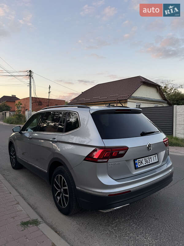 Позашляховик / Кросовер Volkswagen Tiguan 2020 в Рівному фото 5 Позашляховик / Кросовер Volkswagen Tiguan 2020 в Рівному