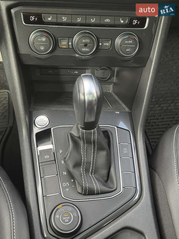 Позашляховик / Кросовер Volkswagen Tiguan 2020 в Рівному фото 11 Позашляховик / Кросовер Volkswagen Tiguan 2020 в Рівному