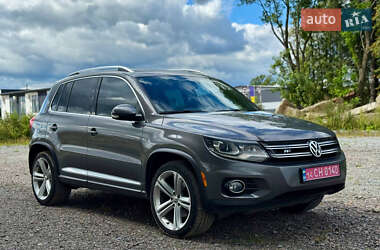 Внедорожник / Кроссовер Volkswagen Tiguan 2014 в Самборе