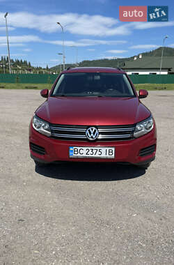 Позашляховик / Кросовер Volkswagen Tiguan 2015 в Славському