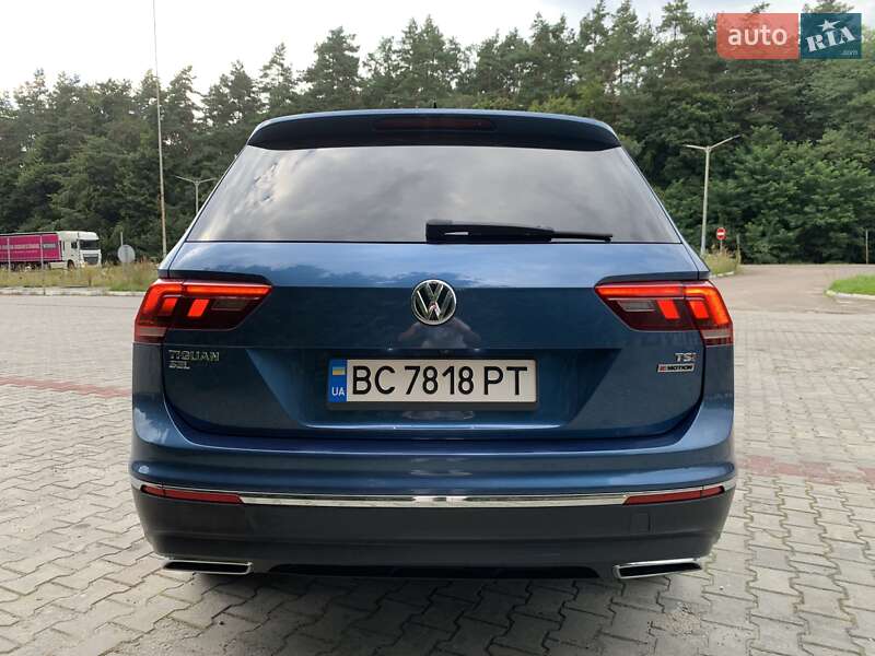 Внедорожник / Кроссовер Volkswagen Tiguan 2017 в Львове