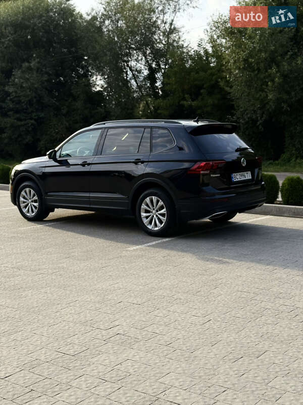 Позашляховик / Кросовер Volkswagen Tiguan 2019 в Новояворівську
