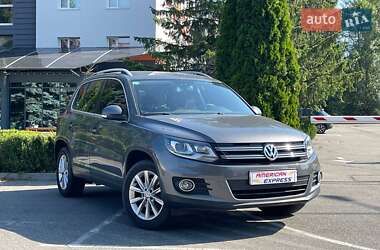 Внедорожник / Кроссовер Volkswagen Tiguan 2014 в Киеве