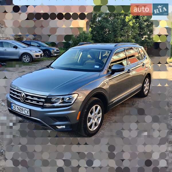 Внедорожник / Кроссовер Volkswagen Tiguan 2018 в Черновцах