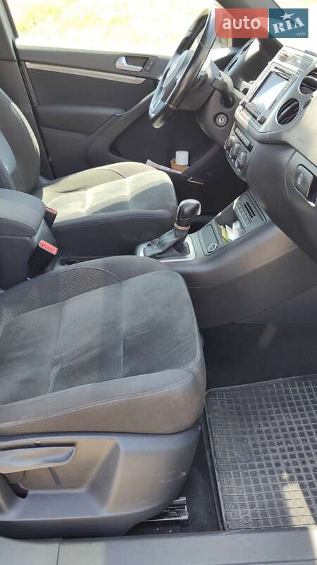 Внедорожник / Кроссовер Volkswagen Tiguan 2015 в Тернополе