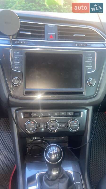 Внедорожник / Кроссовер Volkswagen Tiguan 2017 в Львове фото 9 Внедорожник / Кроссовер Volkswagen Tiguan 2017 в Львове