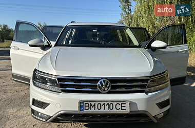Позашляховик / Кросовер Volkswagen Tiguan 2017 в Охтирці