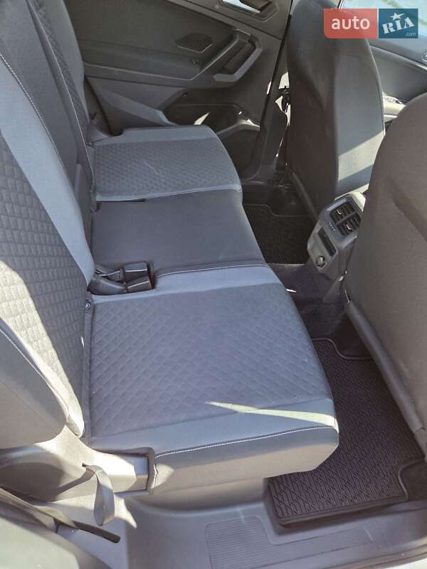 Внедорожник / Кроссовер Volkswagen Tiguan 2021 в Запорожье