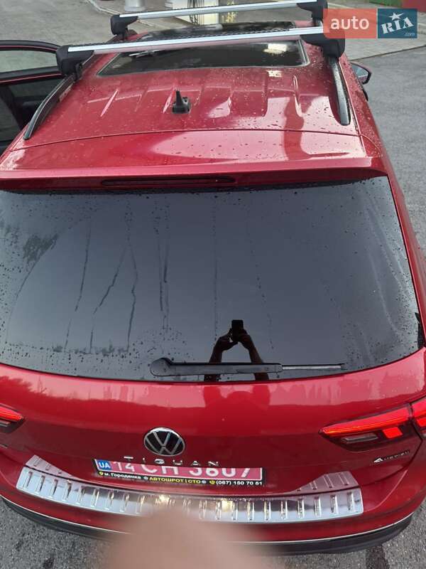 Позашляховик / Кросовер Volkswagen Tiguan 2022 в Рахові