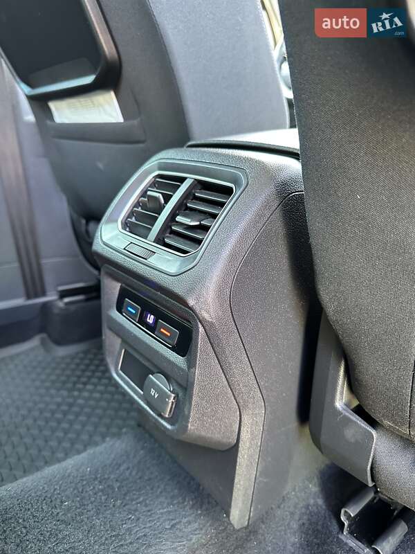 Внедорожник / Кроссовер Volkswagen Tiguan 2017 в Калуше фото 13 Внедорожник / Кроссовер Volkswagen Tiguan 2017 в Калуше