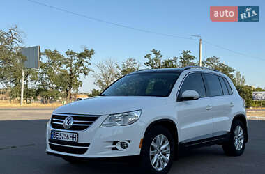 Позашляховик / Кросовер Volkswagen Tiguan 2010 в Вознесенську
