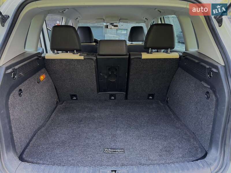 Внедорожник / Кроссовер Volkswagen Tiguan 2016 в Тернополе