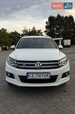 Позашляховик / Кросовер Volkswagen Tiguan 2015 в Чернівцях