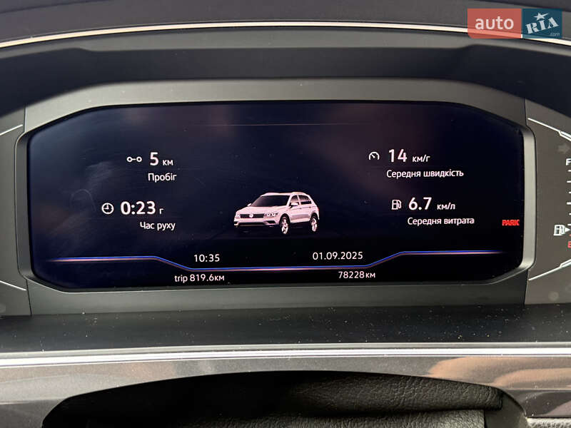 Позашляховик / Кросовер Volkswagen Tiguan 2019 в Києві фото 27 Позашляховик / Кросовер Volkswagen Tiguan 2019 в Києві