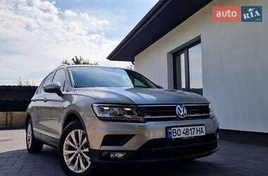 Позашляховик / Кросовер Volkswagen Tiguan 2017 в Луцьку