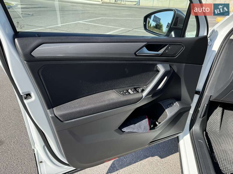 Позашляховик / Кросовер Volkswagen Tiguan 2018 в Вінниці