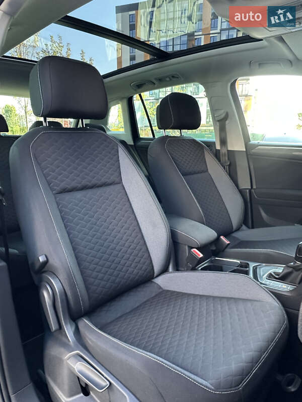 Внедорожник / Кроссовер Volkswagen Tiguan 2018 в Киеве