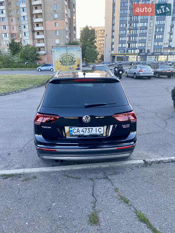 Позашляховик / Кросовер Volkswagen Tiguan 2016 в Черкасах