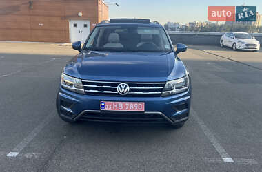 Внедорожник / Кроссовер Volkswagen Tiguan 2020 в Киеве