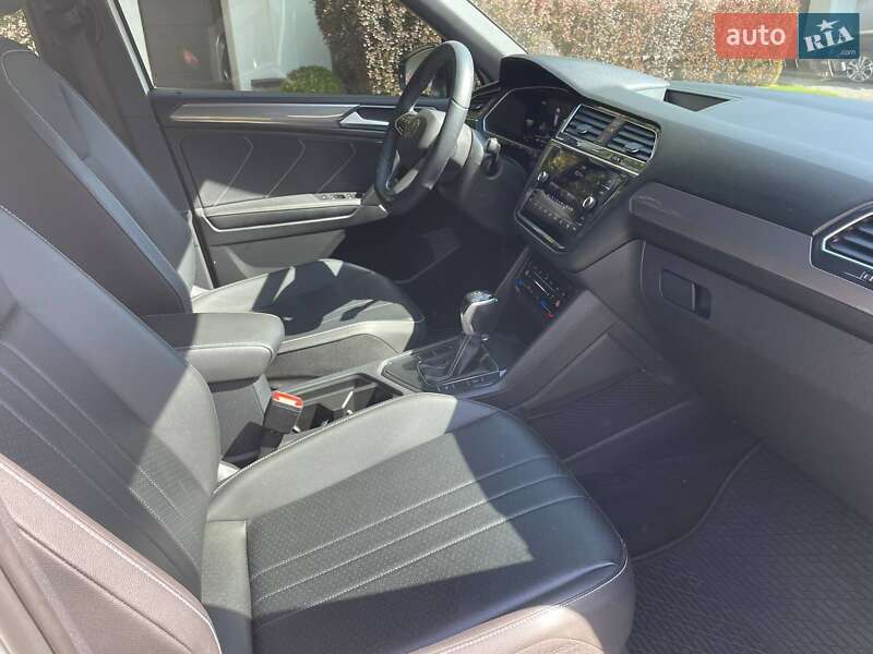 Внедорожник / Кроссовер Volkswagen Tiguan 2022 в Днепре