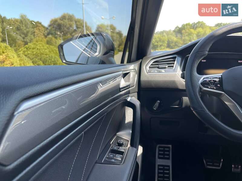 Внедорожник / Кроссовер Volkswagen Tiguan 2022 в Днепре