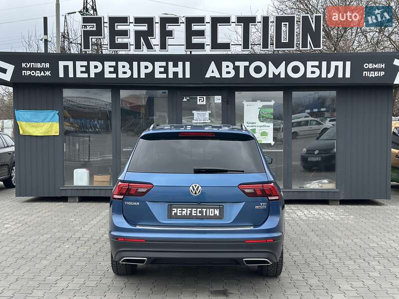 Внедорожник / Кроссовер Volkswagen Tiguan 2018 в Черновцах