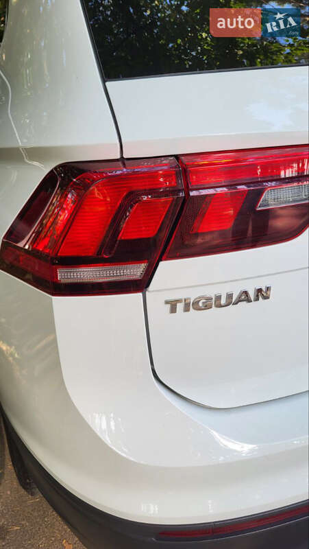 Внедорожник / Кроссовер Volkswagen Tiguan 2018 в Киеве
