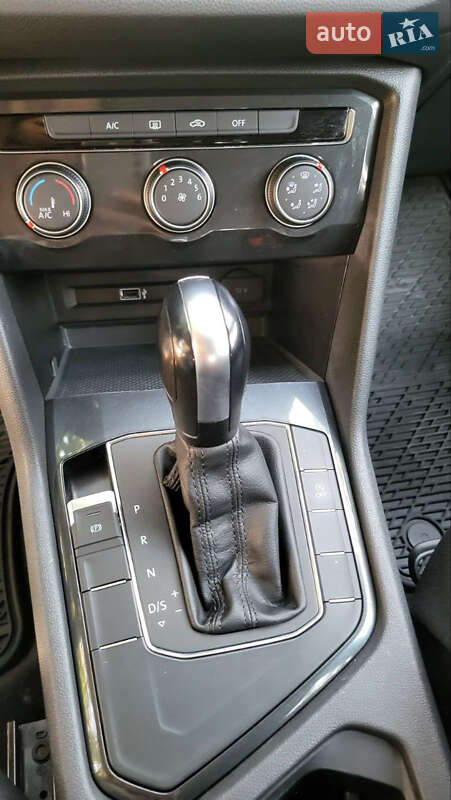 Внедорожник / Кроссовер Volkswagen Tiguan 2018 в Киеве