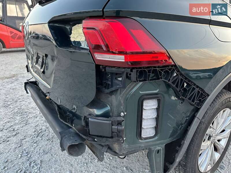 Внедорожник / Кроссовер Volkswagen Tiguan 2019 в Львове