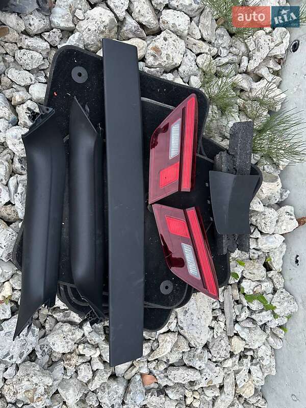 Внедорожник / Кроссовер Volkswagen Tiguan 2019 в Львове