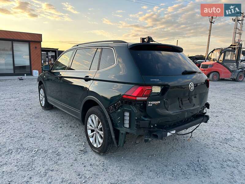 Внедорожник / Кроссовер Volkswagen Tiguan 2019 в Львове