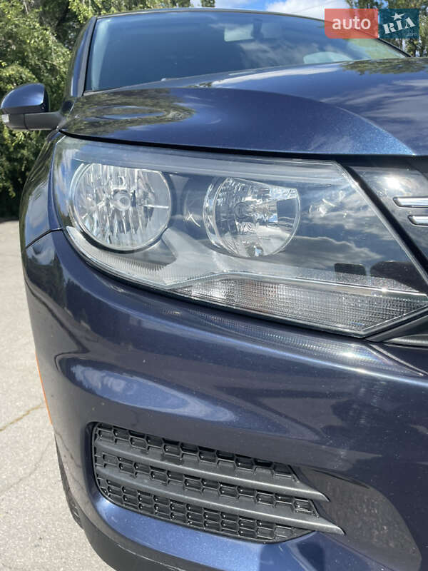 Внедорожник / Кроссовер Volkswagen Tiguan 2013 в Кривом Роге