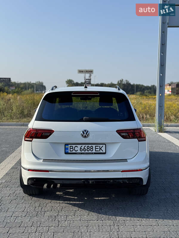 Внедорожник / Кроссовер Volkswagen Tiguan 2016 в Львове фото 4 Внедорожник / Кроссовер Volkswagen Tiguan 2016 в Львове