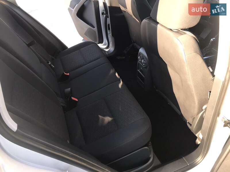 Внедорожник / Кроссовер Volkswagen Tiguan 2015 в Белой Церкви