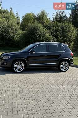 Внедорожник / Кроссовер Volkswagen Tiguan 2015 в Тернополе