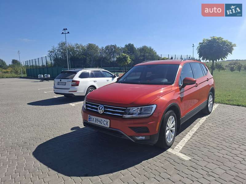 Внедорожник / Кроссовер Volkswagen Tiguan 2018 в Шепетовке