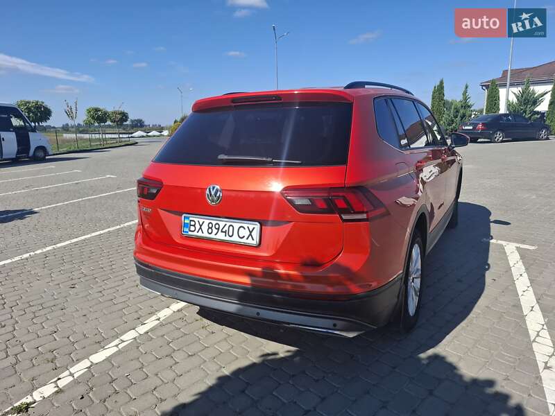 Внедорожник / Кроссовер Volkswagen Tiguan 2018 в Шепетовке