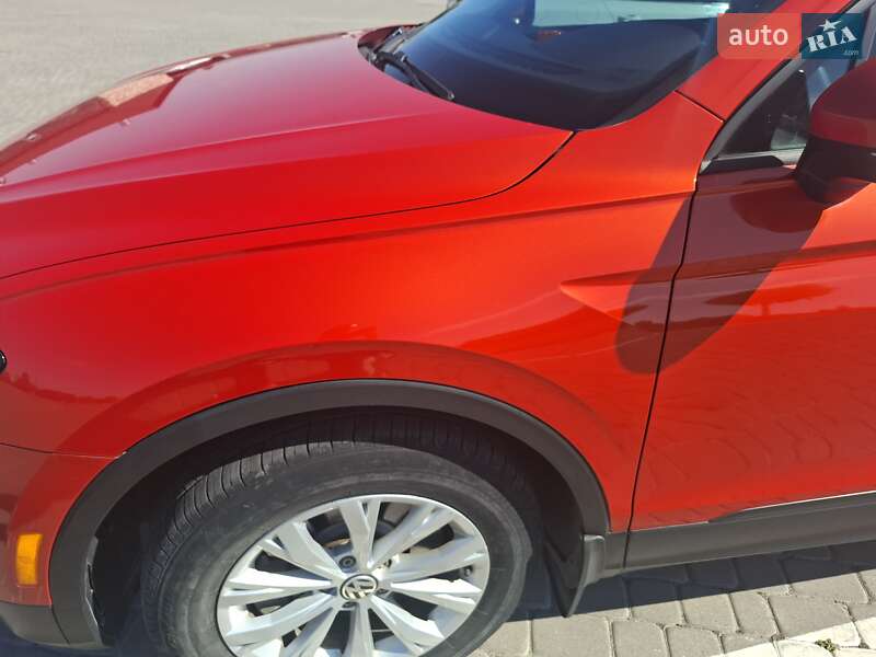 Внедорожник / Кроссовер Volkswagen Tiguan 2018 в Шепетовке